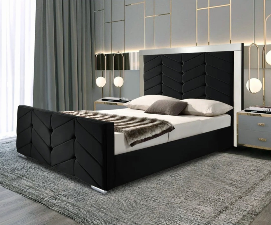 Marlow Mirrored bed